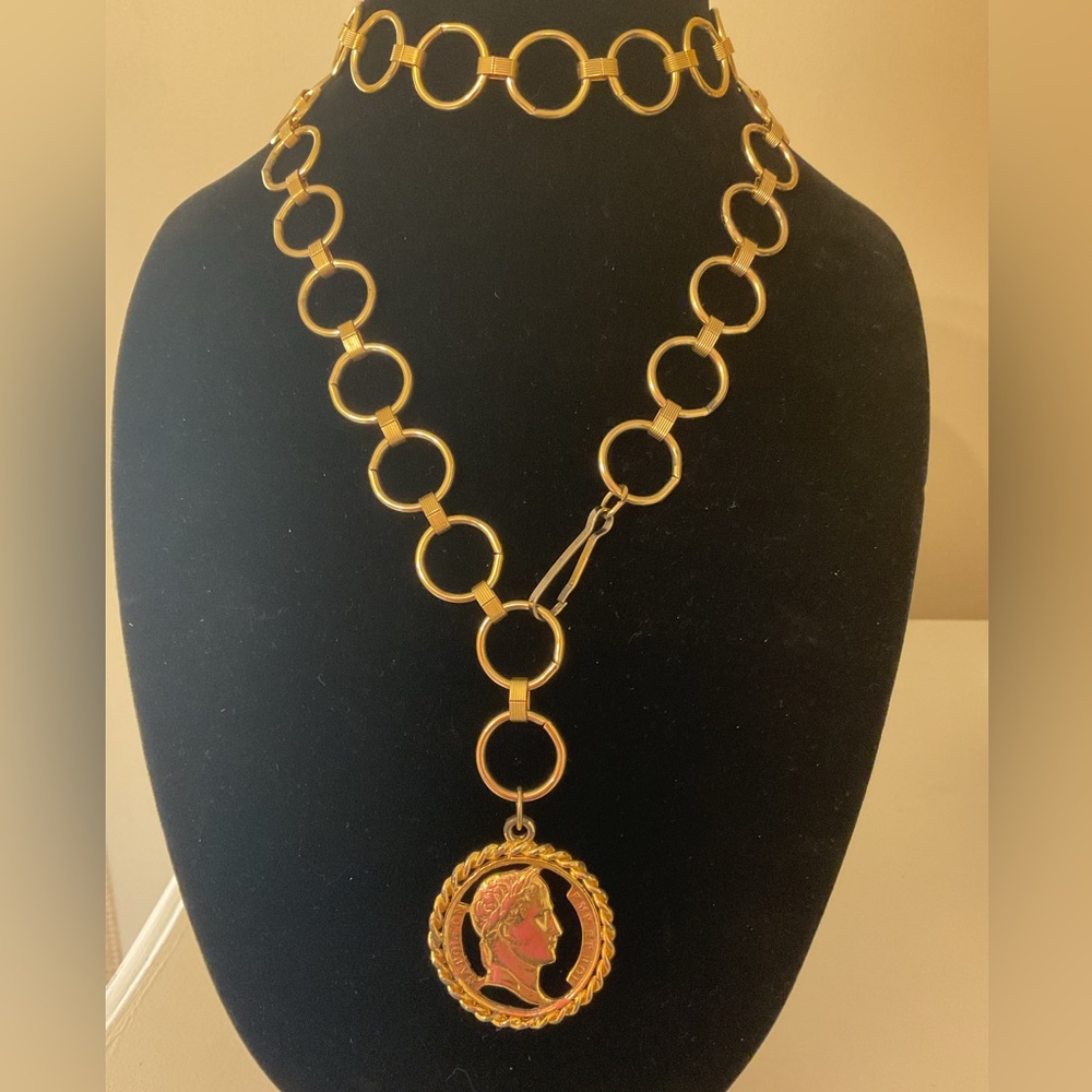 #157 Vintage Goldtone Napoleon Pendant Necklace/ Belt